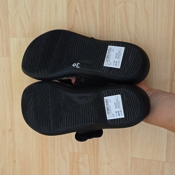 Clarks Womens Laurieann Rae Black Sandals Flip Floops Size 6 - Picture 13 of 14